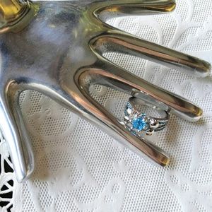 PRETTY Turquoise & Silver Ring-Glass Stones Size 7